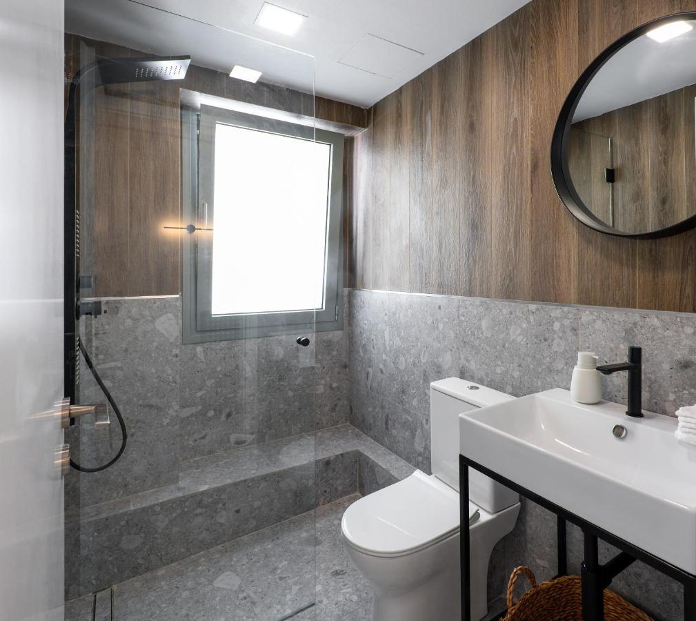 Lithos Retreat 2 Apartment Каламата Екстериор снимка