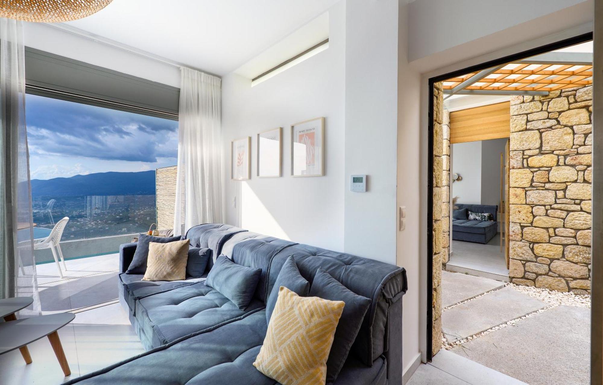 Lithos Retreat 2 Apartment Каламата Екстериор снимка