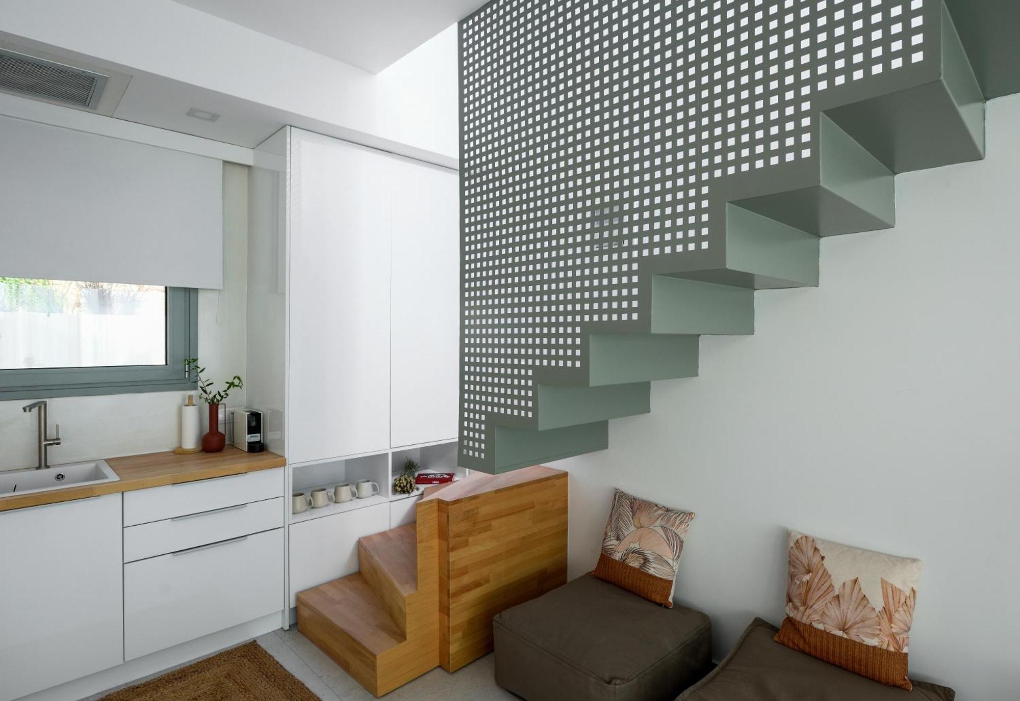 Lithos Retreat 2 Apartment Каламата Екстериор снимка